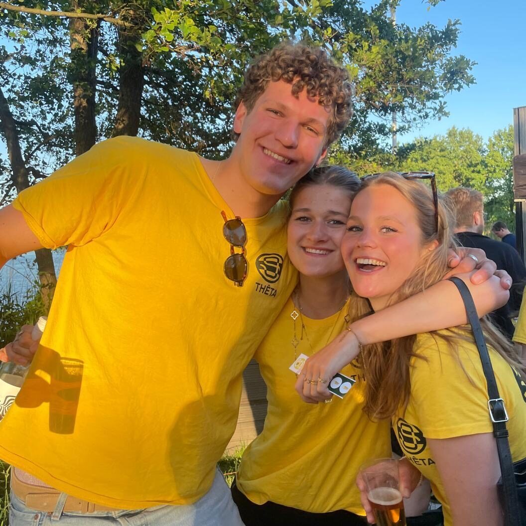 e25a9694-2413-473e-b906-5f78f077a662